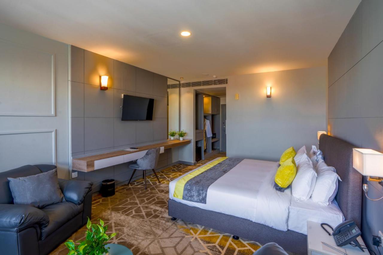 Manhattan Business Hotel, Malé Dış mekan fotoğraf