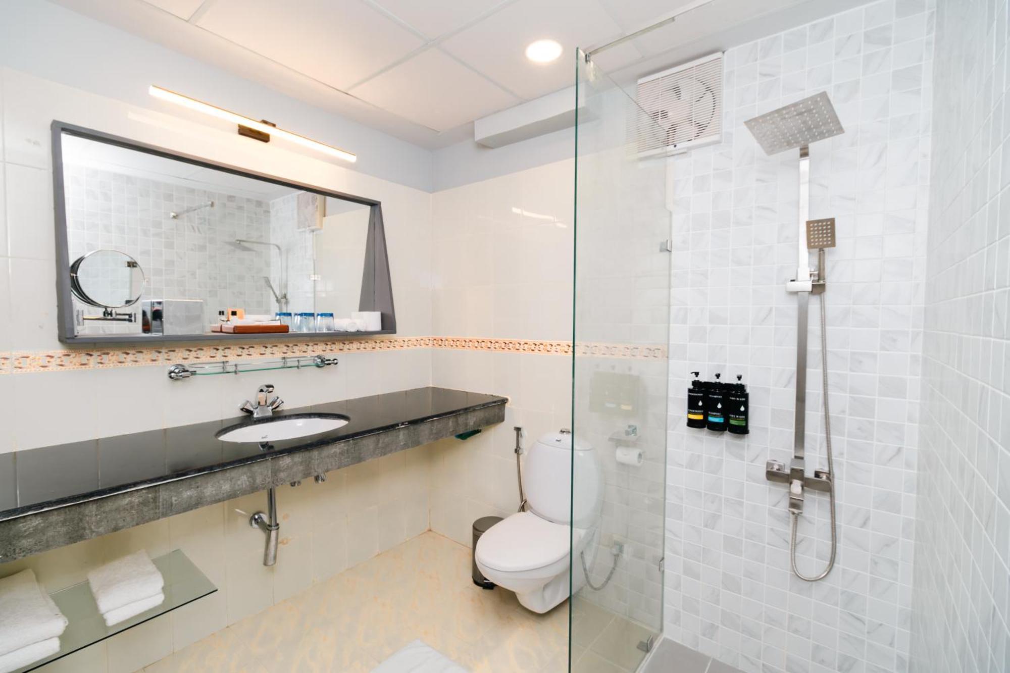 Manhattan Business Hotel, Malé Dış mekan fotoğraf